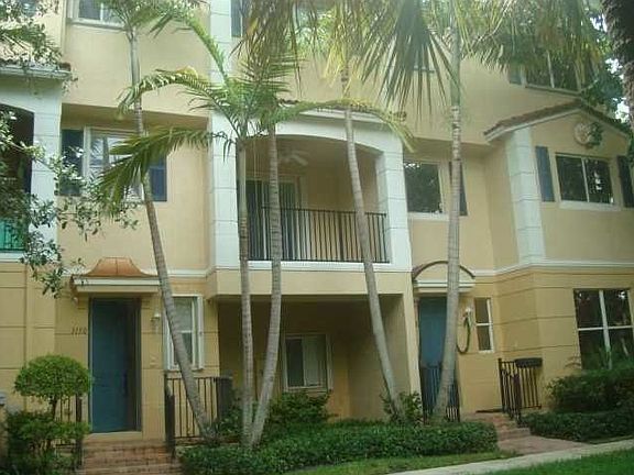 2nd image of 3150 N Greenleaf Cir