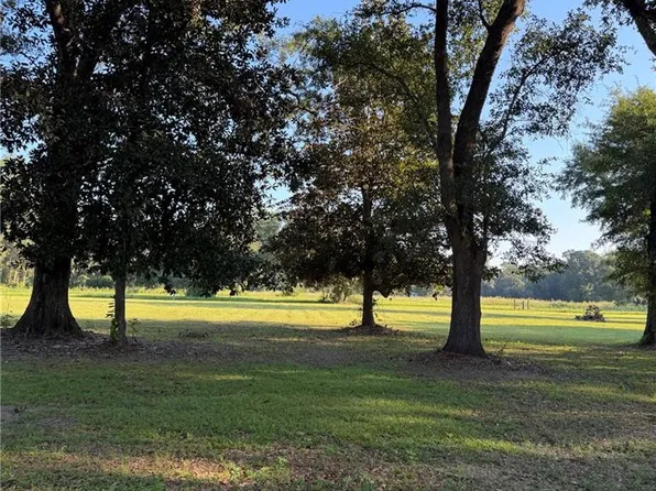3 Ed Yates Rd, Pearl River, LA 70452
