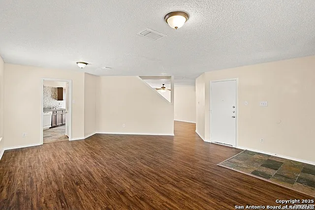 7807 Clipper Pass — Photo 7