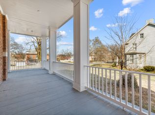 515 E Washington St UNIT 2, Charles Town, WV 25414