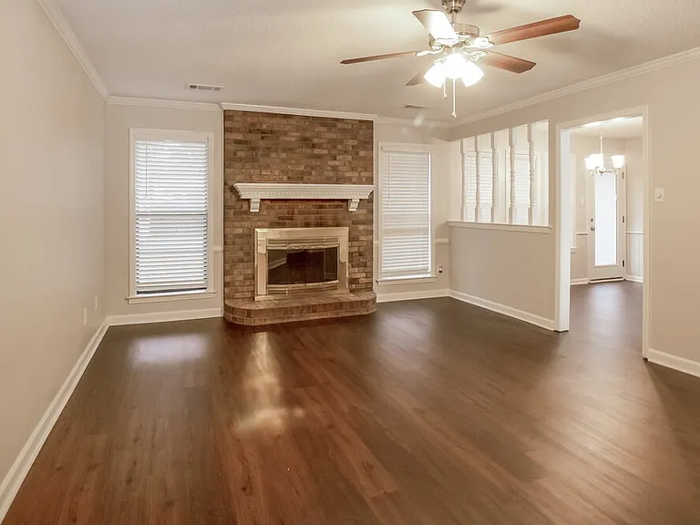 6042 Bartley Rdg — Photo 2