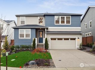 7436 NE 203rd St #3, Kenmore, WA 98028