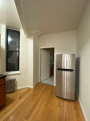 Rented by Alpha Properties NYC I LLC | media 10