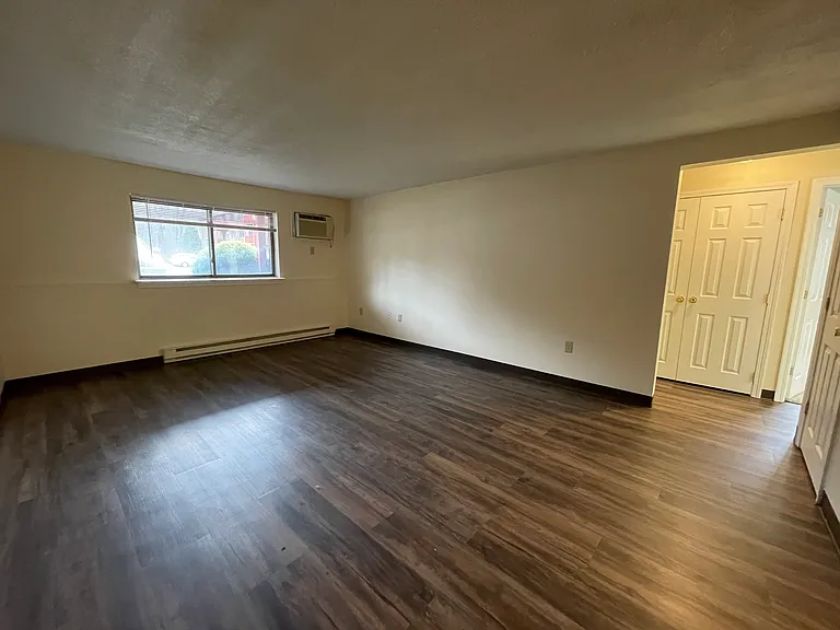 Eastern Trails Apartments and Storage — Photo 20