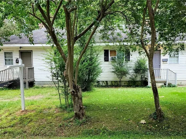 127 Wickre St, Williamsburg, VA 23185
