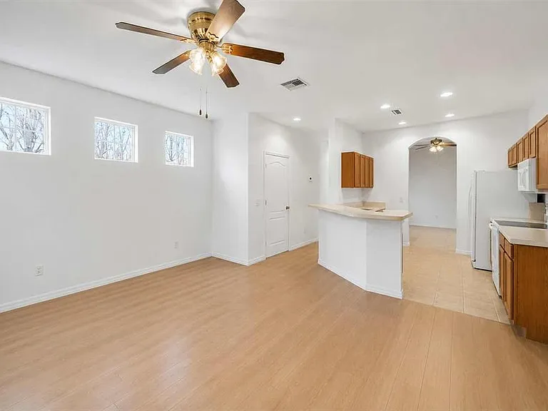 1183 Jonah Dr — Photo 15