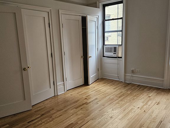 3rd image of 317 W 83rd St APT 4W