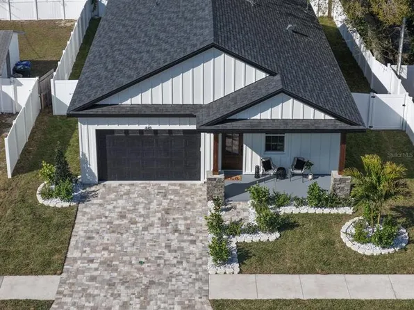 448 Orangewood Dr, Dunedin, FL 34698