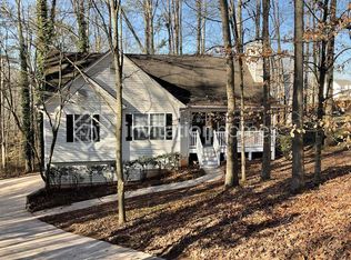 6065 Savannah Dr, Cumming, GA 30040