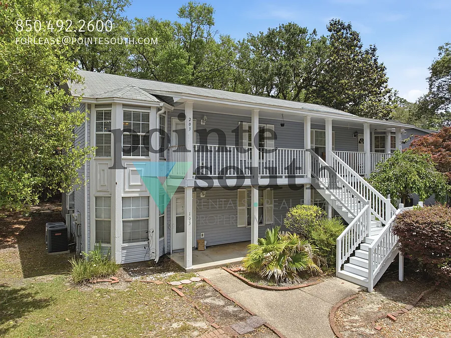 Building Photo - 2813 Langley Ave