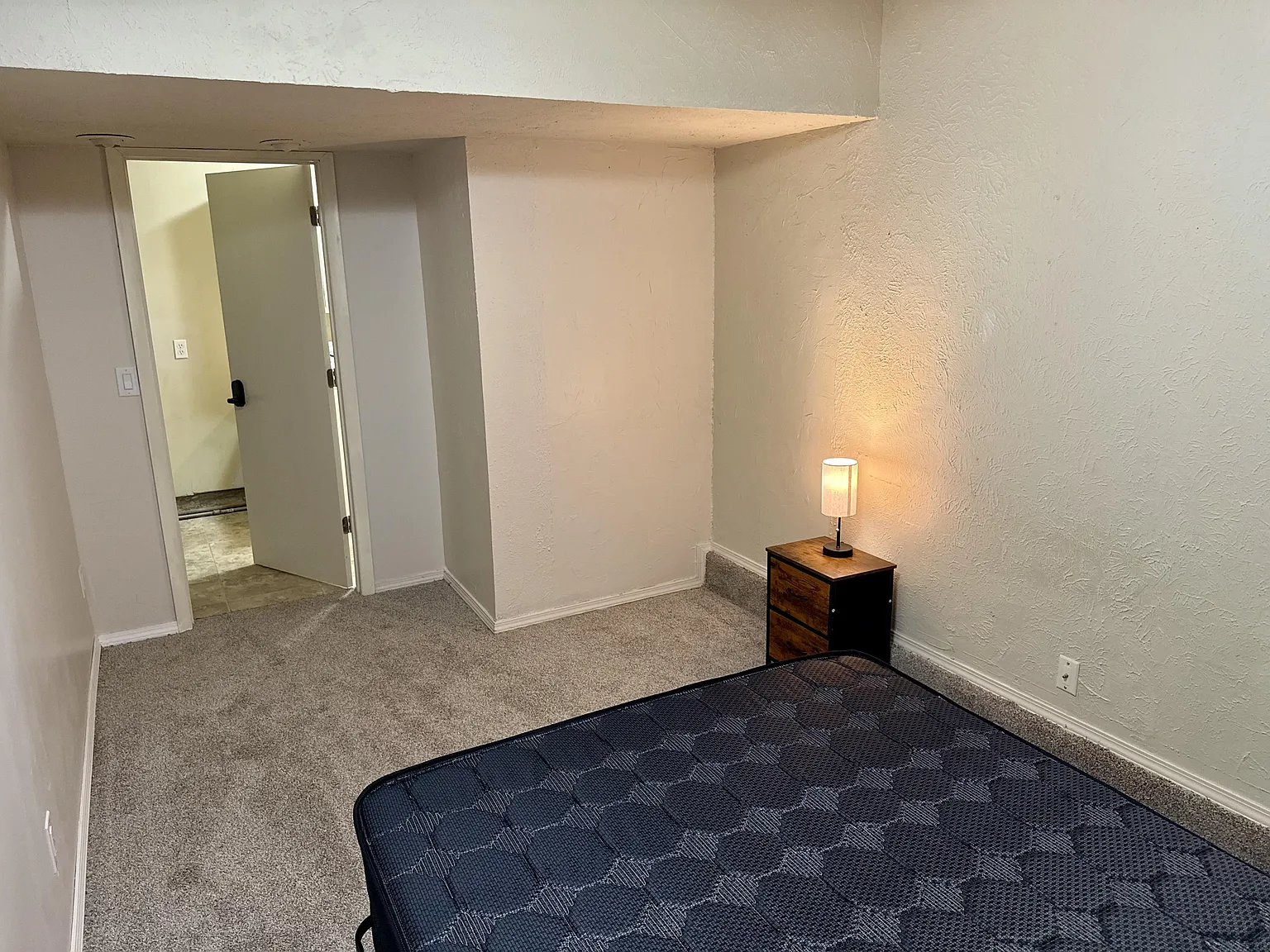 4 bed, 3.0 bath, 2113 sqft, $663 — Photo 2