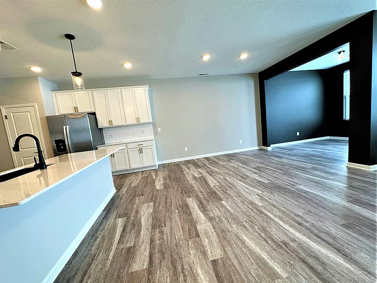 196 Junco Rd — Photo 6
