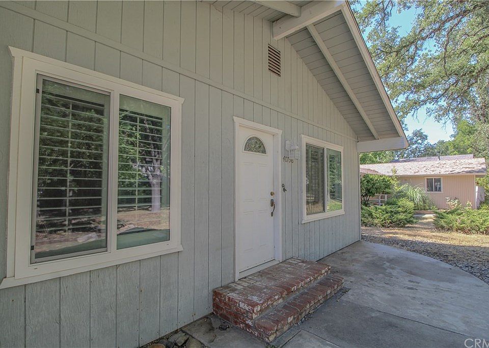 1st image of 40798 Griffin Dr
