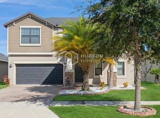 10126 Count Fleet Dr, Ruskin, FL 33573