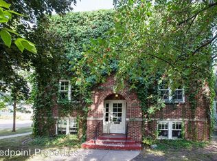 1041 College St N APT 1, Fargo, ND 58102