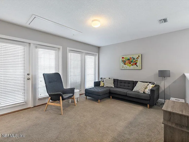 57 Morningstar Way — Photo 13