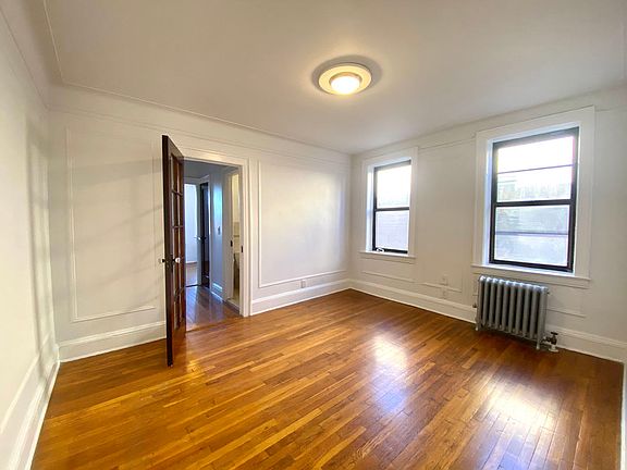 5th image of 30-71 33rd St #4