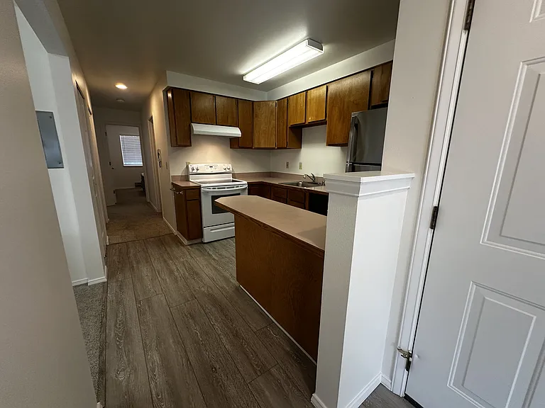 5261 Brooklyn Ave NE #202 — Photo 3
