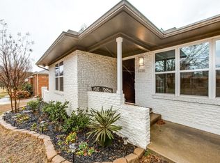 6108 Town Hill Ln, Dallas, TX 75214