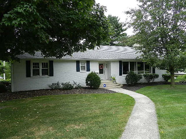 788 Uhler Rd photo 1