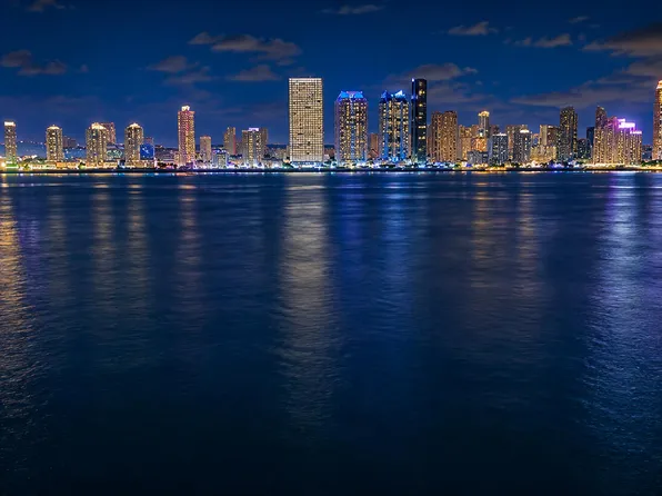 16901 Collins Avenue #3002, Sunny Isles Beach, FL 33160