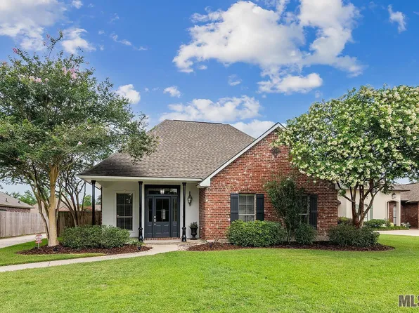 13193 Dutchtown Lakes Dr, Geismar, LA 70734