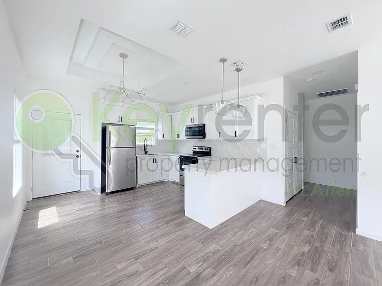 1000 N Woodson Ave #2 — Photo 8