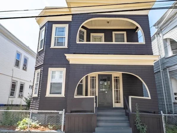 75 Cottage St, Chelsea, MA