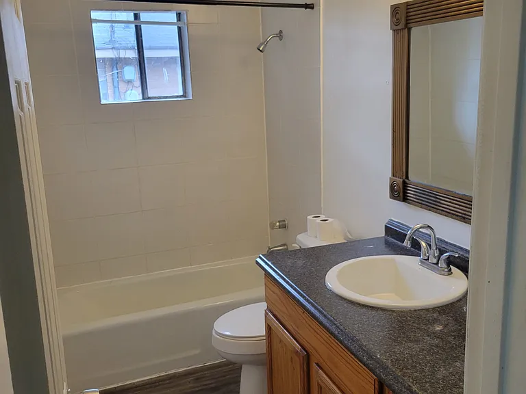 6212 Walden Ave #A — Photo 3