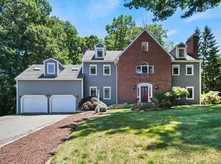 141 Oakridge, Unionville, CT 06085