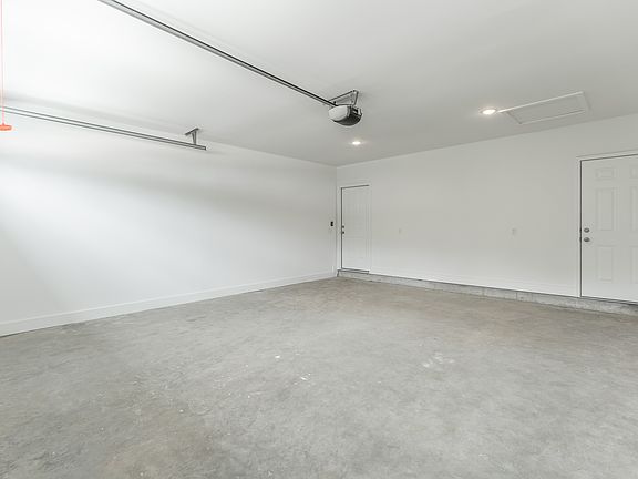 2nd image of 4688 Heiskell Dr