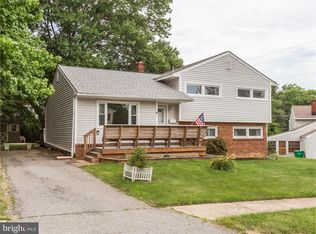 4 N Avon Dr, Claymont, DE 19703