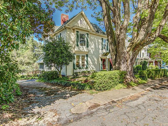 2nd image of 632 Alabama St #0