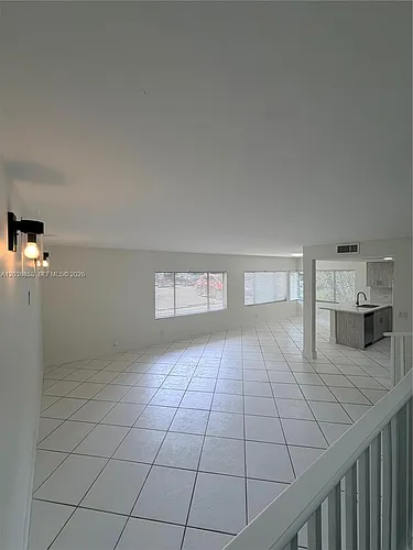 4705 SW 62nd Ave #104 Photo 1 4705 SW 62nd Ave #104 Photo 1