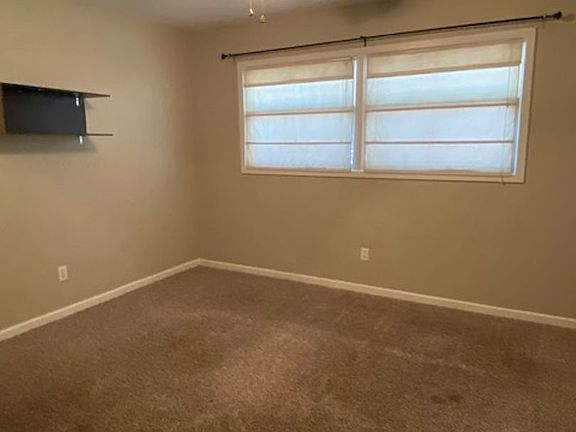 2nd image of 5231 16th St