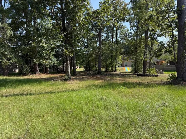 R87719 Champions Dr, Lufkin, TX 75901