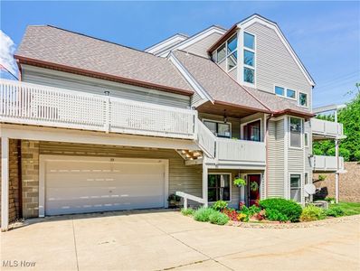 23 Forest Cove Dr, Akron, OH, 44319