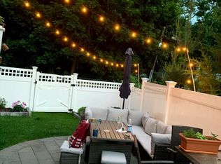 53 Rockvale Cir, Jamaica Plain, MA 02130