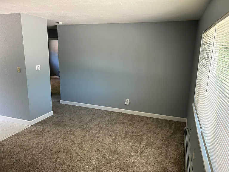 318 Bonnie Ct #3 — Photo 10