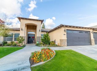 12006 Indianapolis Dr, Bakersfield, CA 93312