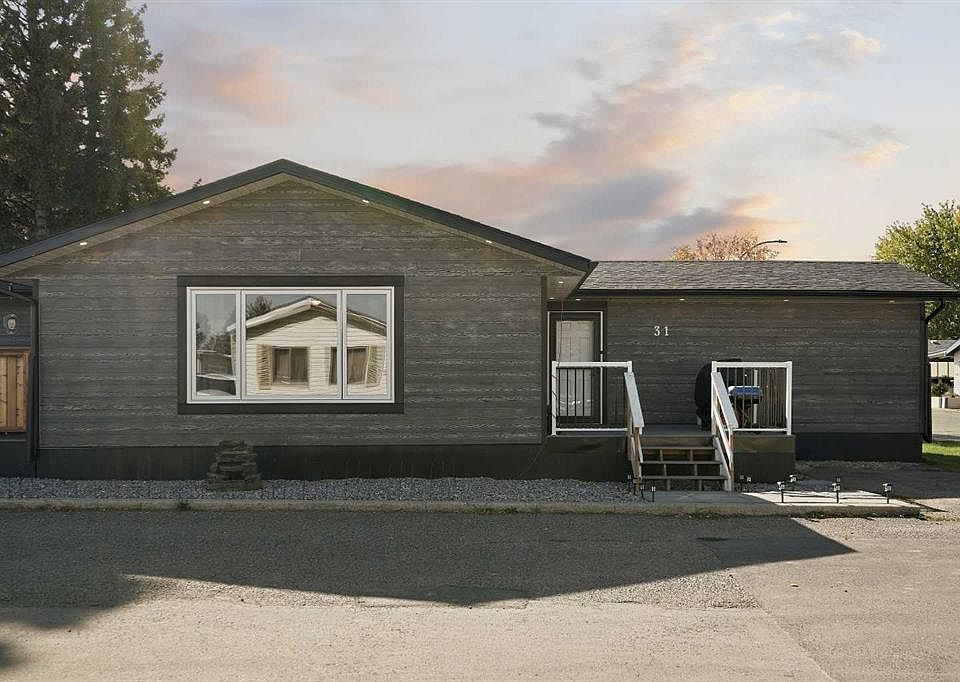 1st image of 1410 43rd St S #31