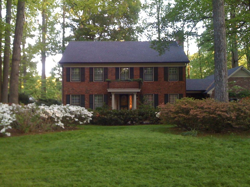 1st image of 3007 Redford Dr