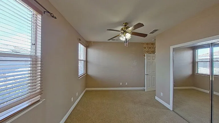 1692 Woodhaven Cir — Photo 38