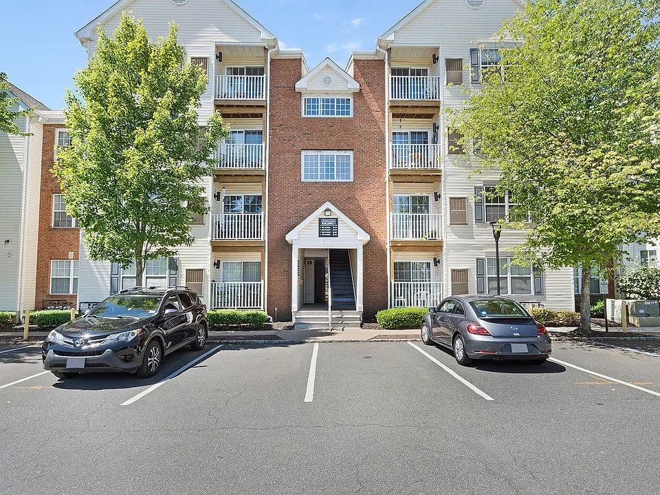Station Court at Berkeley Heights