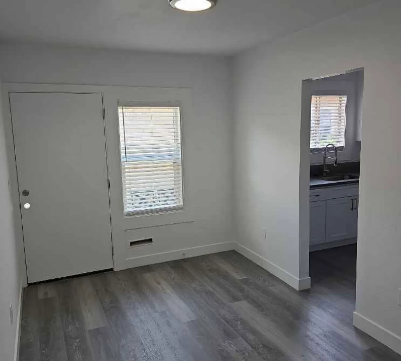 2 bed, 550 sqft, $2,000 — Photo 3