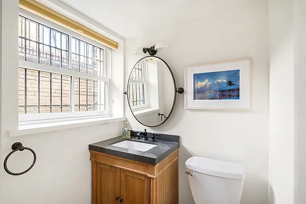 Sold by Douglas Elliman | media 22