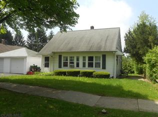 1166 Oneida St, State College, PA 16801