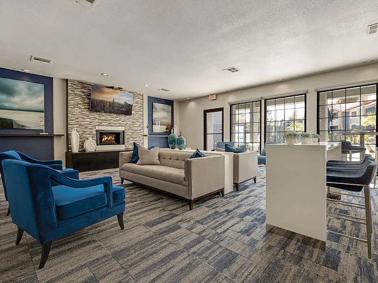 Bay Breeze Apartments — Photo 15