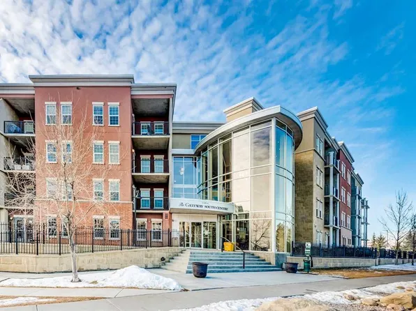 11811 N Lake Fraser Dr SE #6608, Calgary, AB T2J 7J4