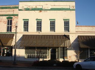 204 S Dooly St, Montezuma, GA 31063